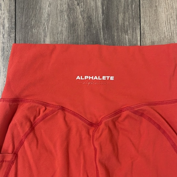 Women Leggings Alphalete alphalux size 0
Good stretch, good condition - Picture 3 of 10